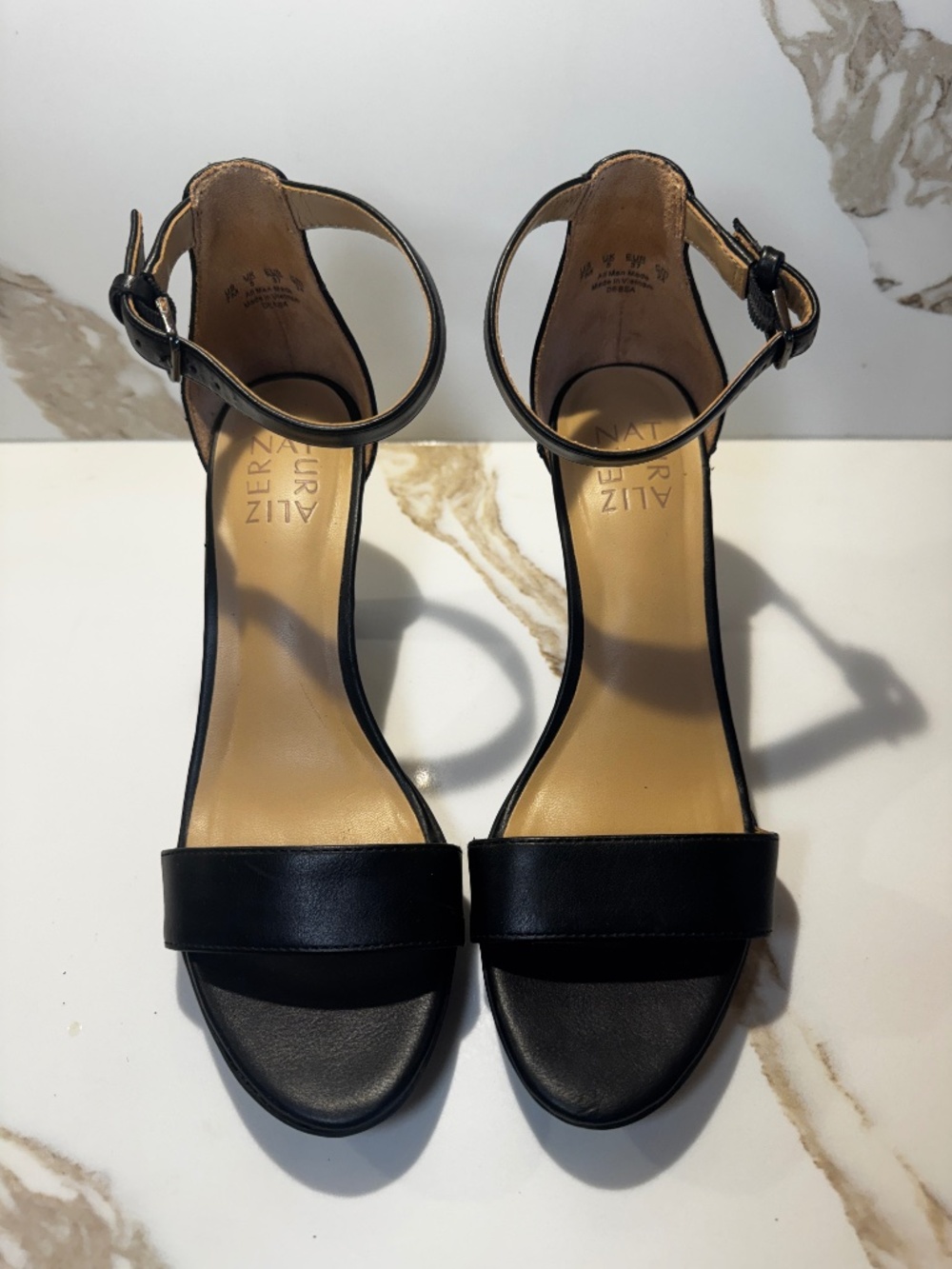 Naturalizer Black Leather Ankle Strap Heels Sandals Size 7M